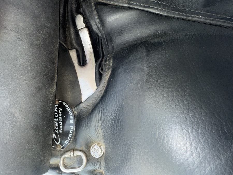 Custom Saddlery Steffen’s Advantage Monoflap Dressage Saddle