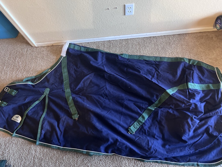 Smartpak 81” stable sheet