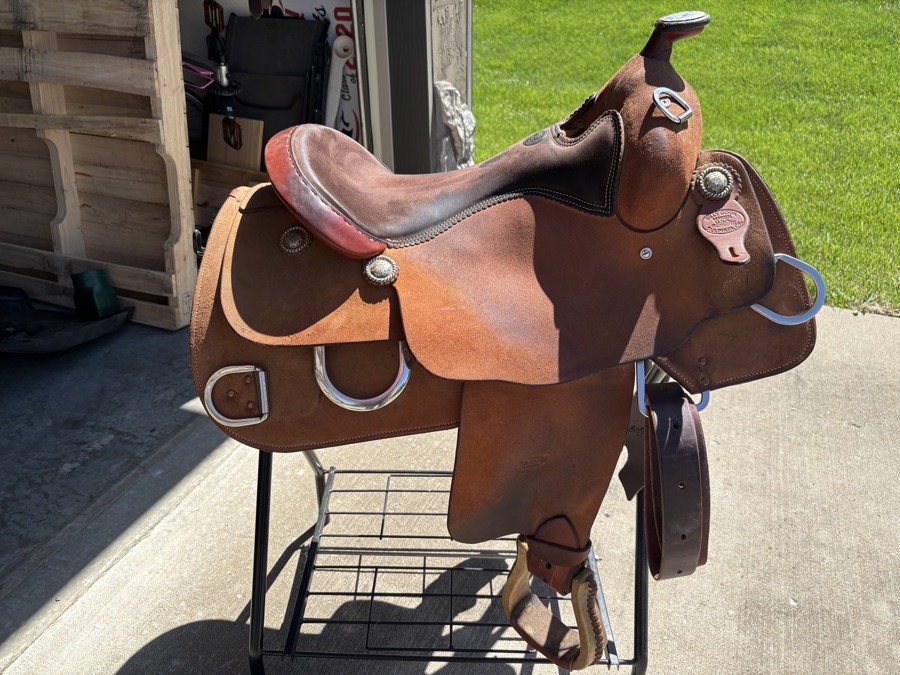 Billy Cook Western saddle model #9030