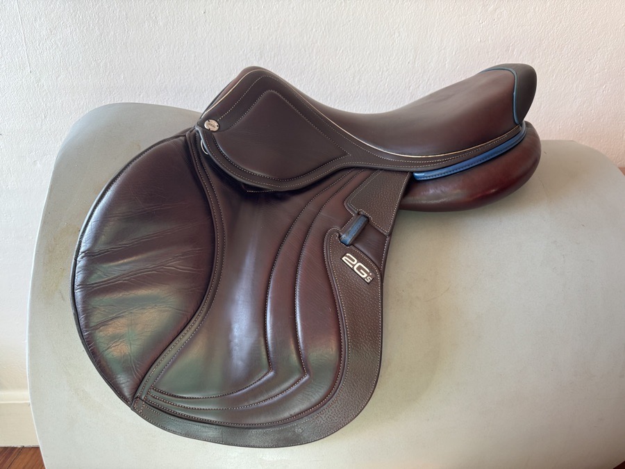 17.5” CWD SE32 Mademoiselle 2Gs Saddle - 3C - 2019 - Full Buffalo