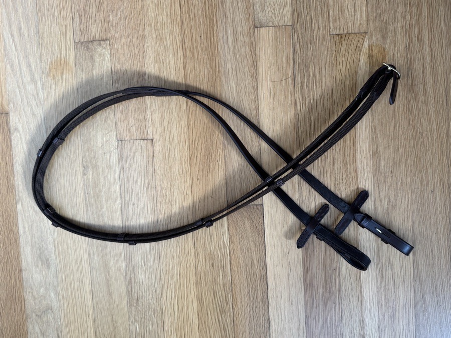 Amiko Webbed Reins