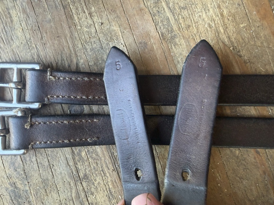 childrens stirrup leathers