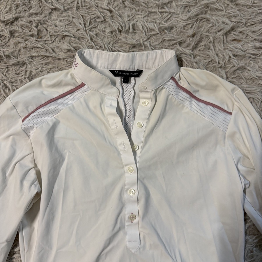Women’s Small White Horse Pilot Long Sleeve Horseback Riding Show Shirt. Good Co