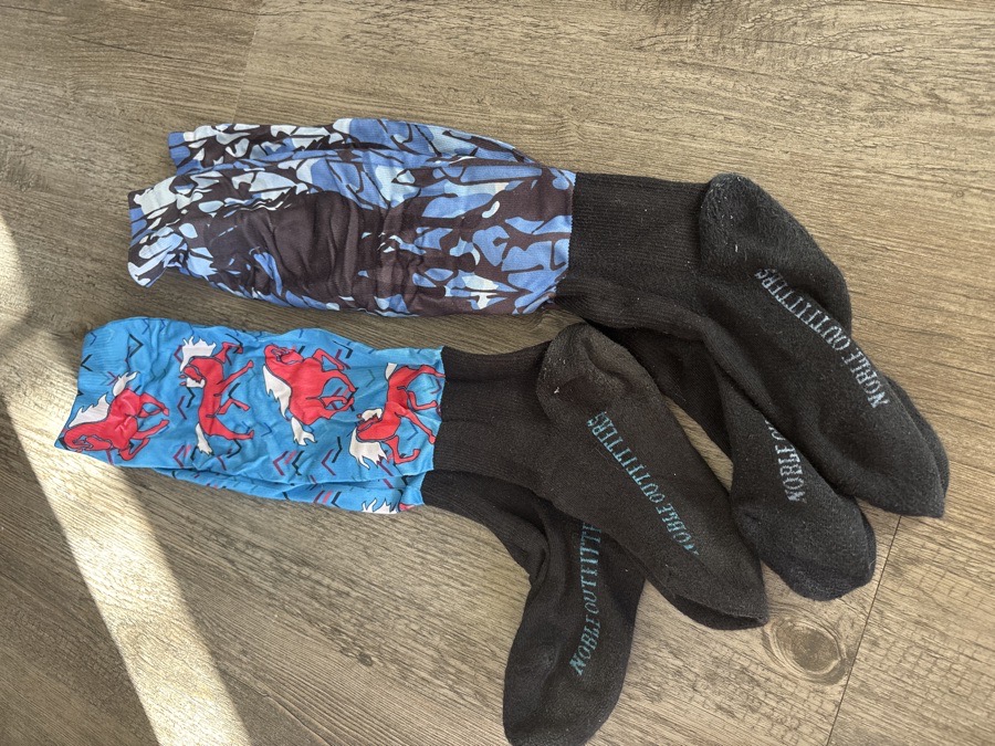 NOBLE OUTFITTERS over the calf peddie socks 