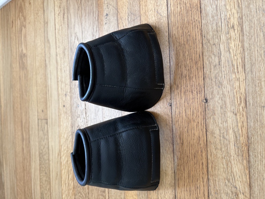 Anatomic no turn leather bell boots