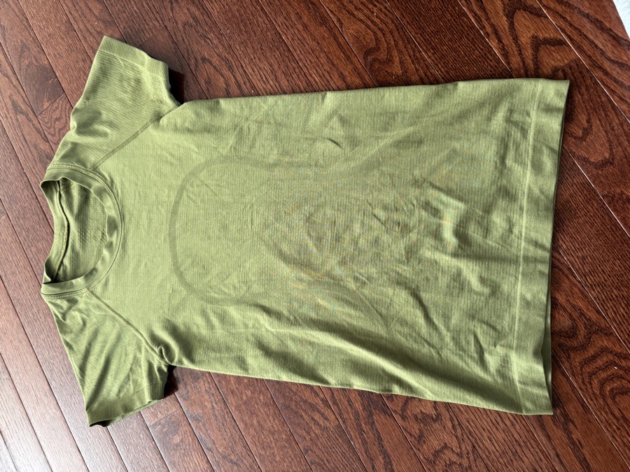 Lululemon Short-Sleeve Shirt 