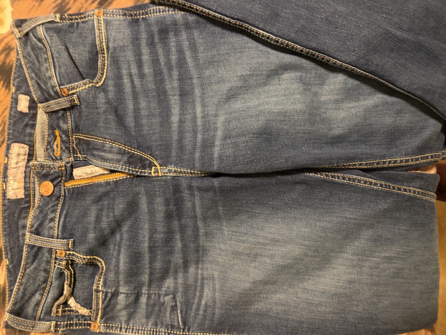 ARIAT Jeans