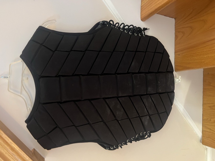 Tipperary Phoenix Equestrian Vest Adult 42 XL 