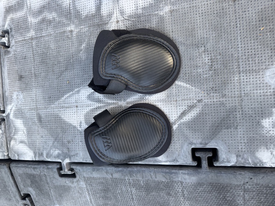 Woof wear hind brushing boots