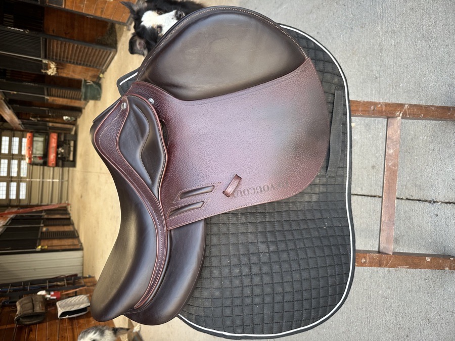 2024 17” 1A flap Devoucoux Barritz Lab