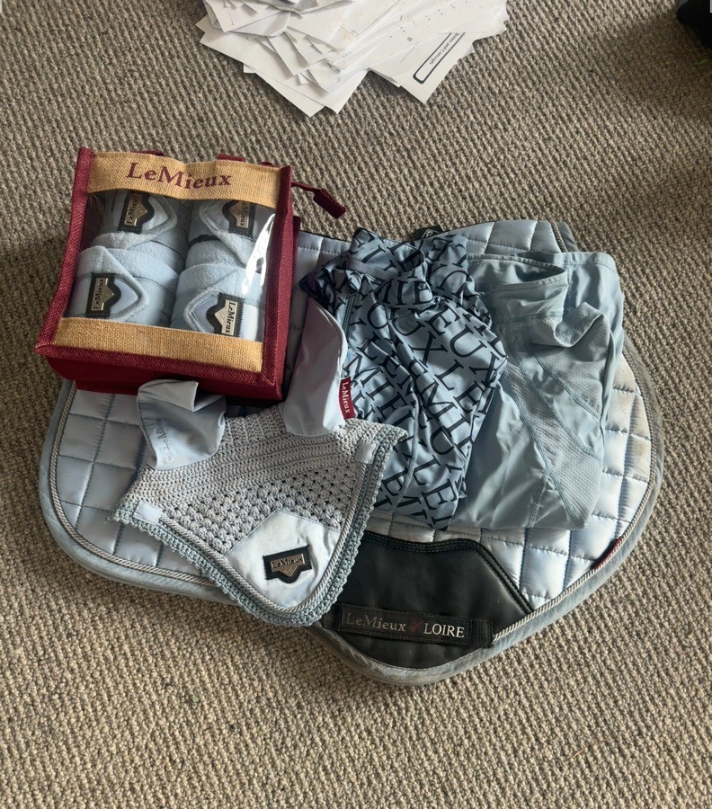 Mist Lemieux set 