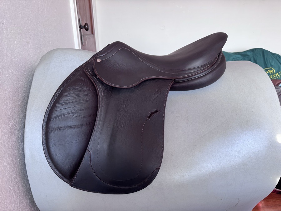 17” 2022 Antares Evolution Saddle - 3NB - Full Buffalo - IMMACULATE