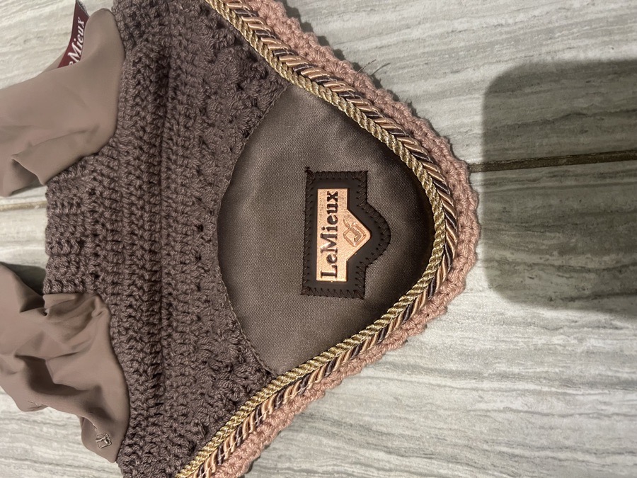 LeMieux ear bonnet