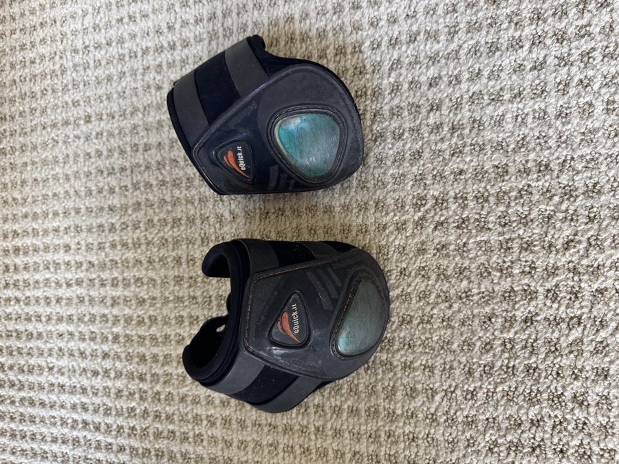 eQuick Back Boots