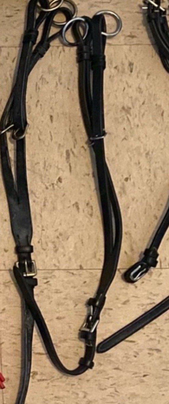 Black Martingale Attachment