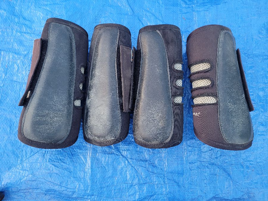 AMIGO Airflow Bundle Front Boots & Back Boots size Medium