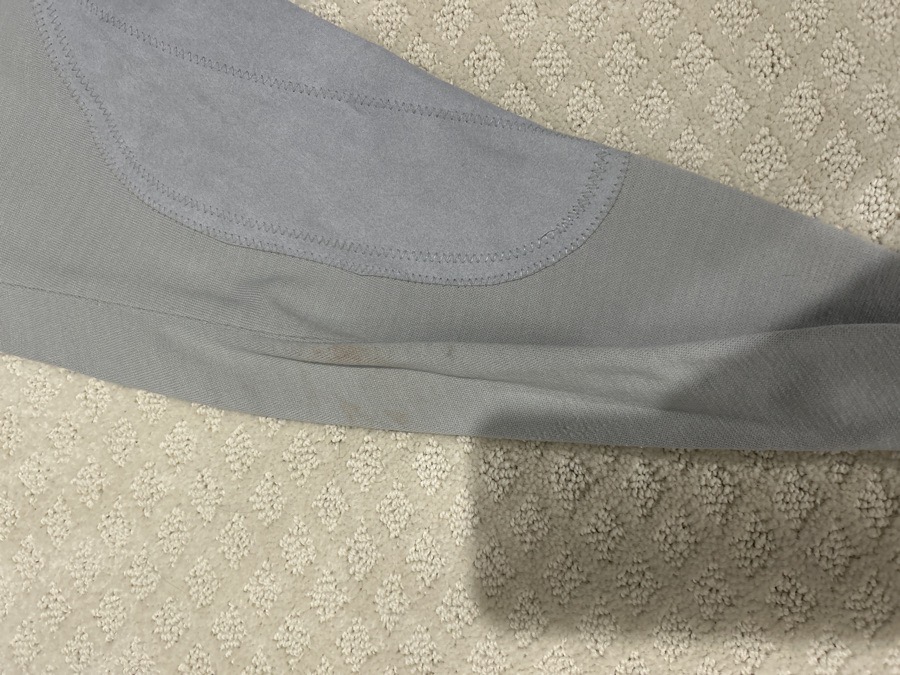 Light grey lakeshire breeches 26L 