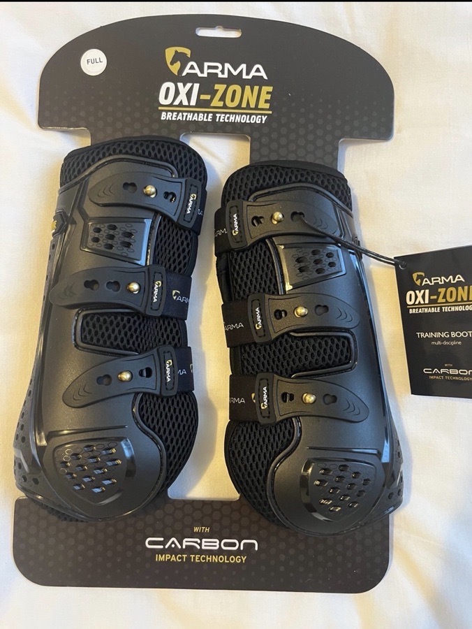 NWT Arma Oxi-Zone Training Boots