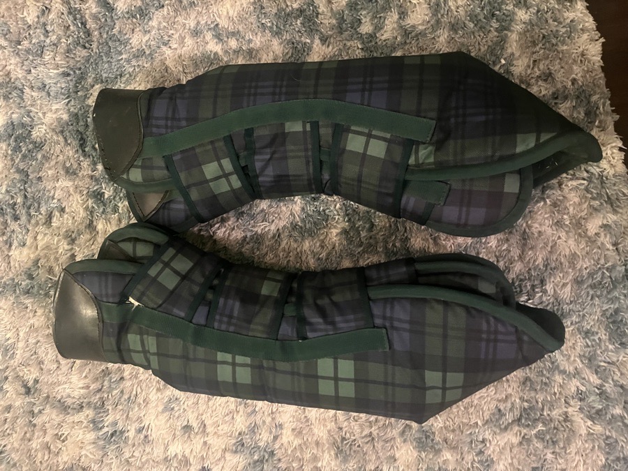 Horse shipping boots