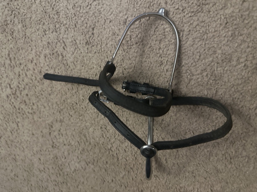 Tom’s thumb spur and strap 