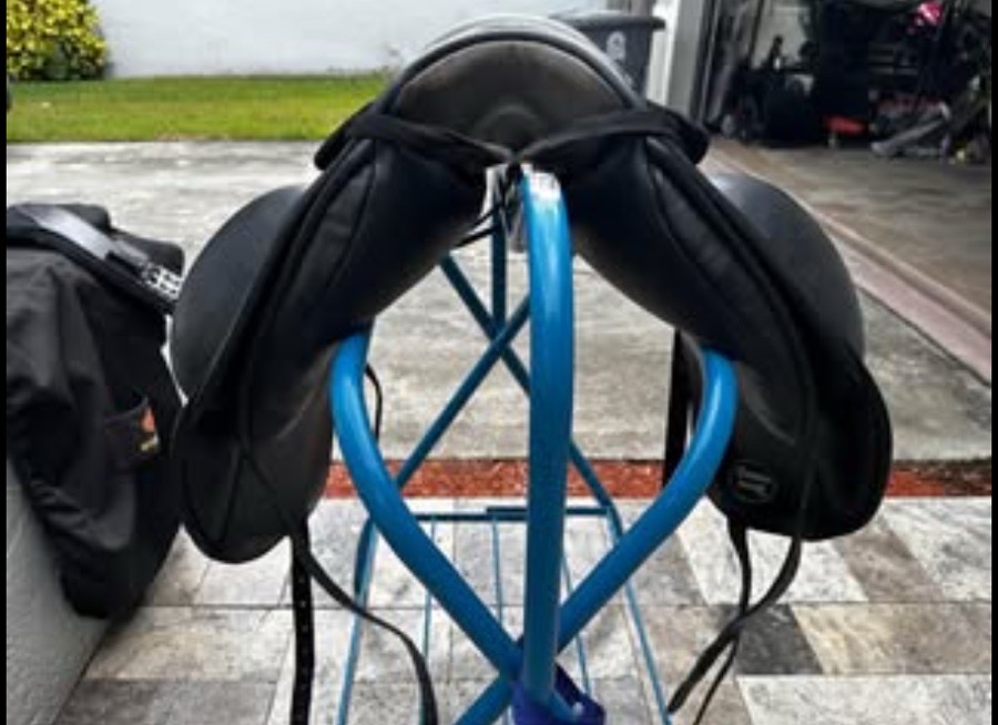 Everest R Saddle- 17.5
