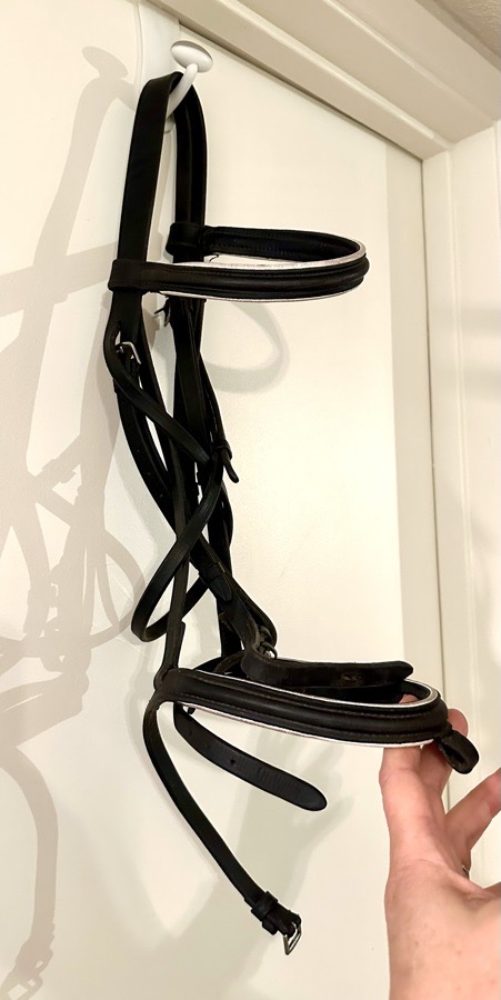Horse/Full size Vintage Black and White Leather Dressage Bridle