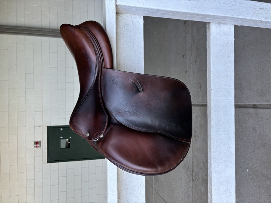 DEVOUCOUX Oldara | 17.5" 3A | 5" Tree Size | 2014