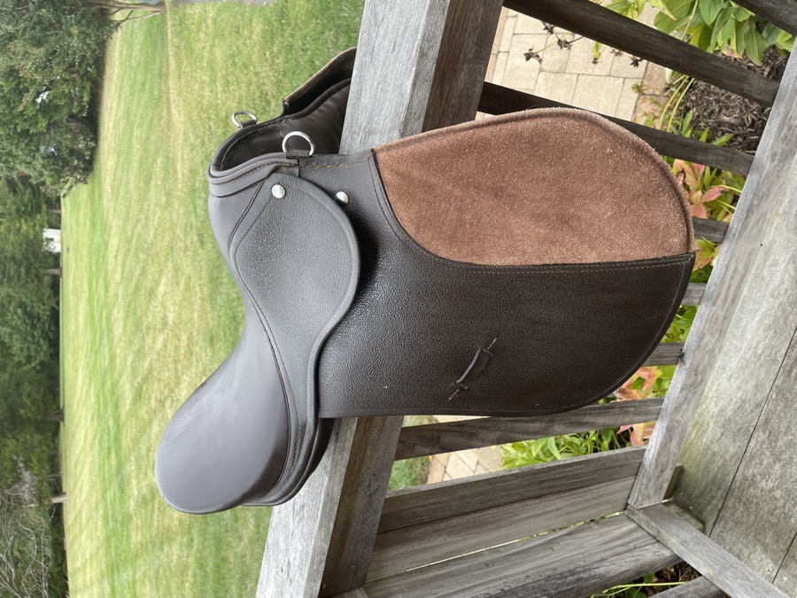 Custom 16” Saddle