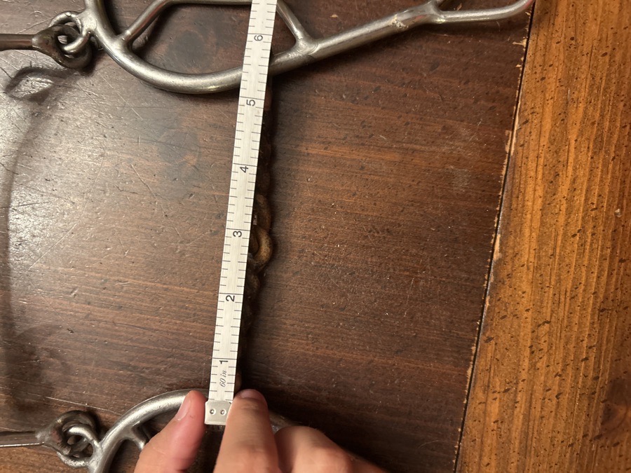 5.5” Twisted mouth leather nose combonation bit
