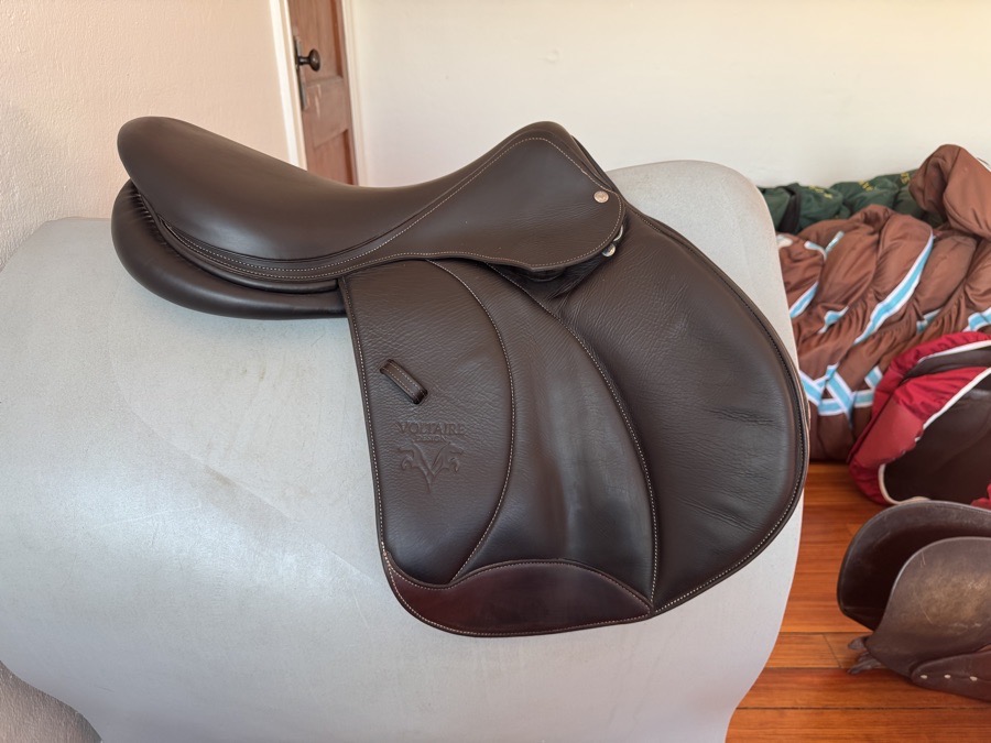 18.5” 2021 Voltaire Palm Beach Saddle - 3AR - Full Buffalo - MINT!