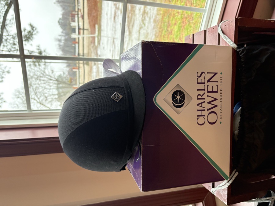 Charles Owen V8 Helmet