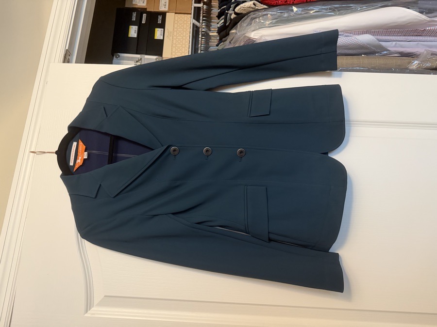 RJ CLASSICS Show Outfit