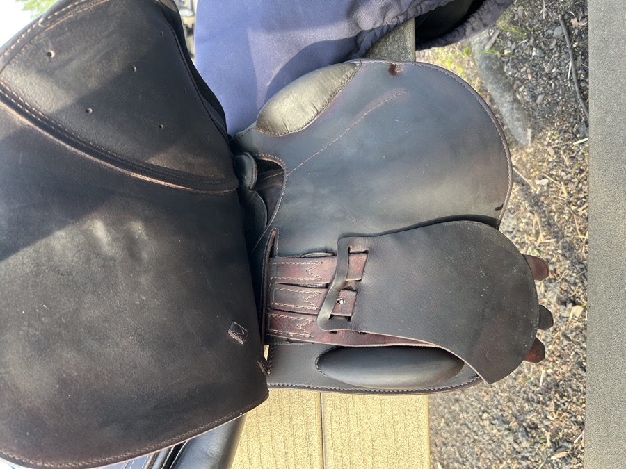 18” Prestige S1 Lux Jump Saddle
