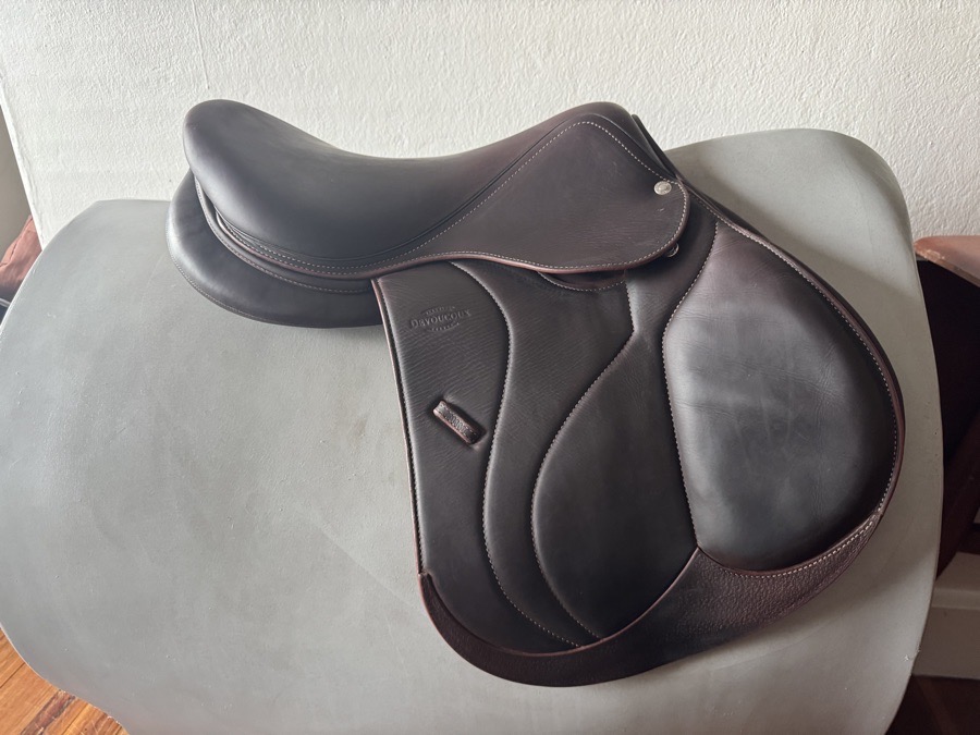 17” Devoucoux Biarritz O Saddle - 2022 - 2AA - Full Buffalo