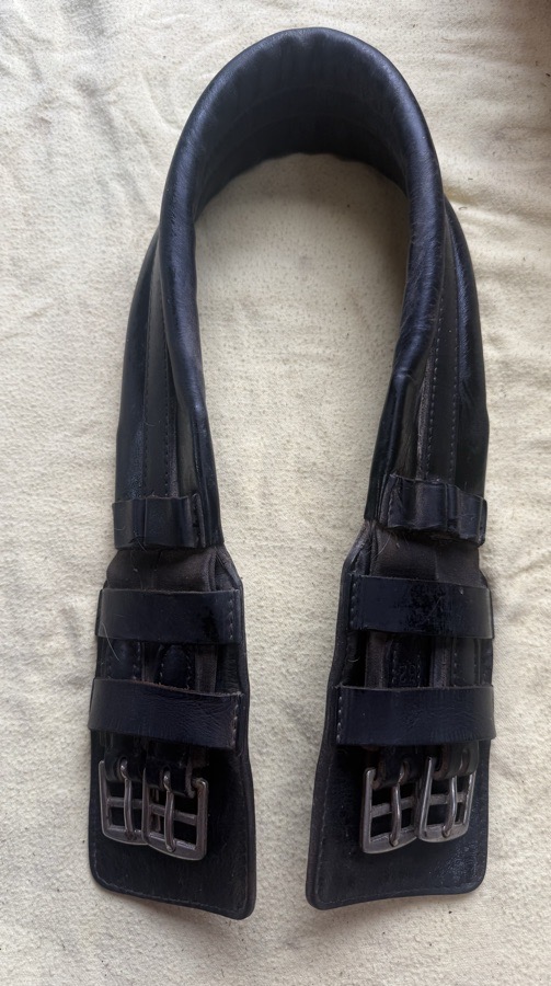 32” Black Girth