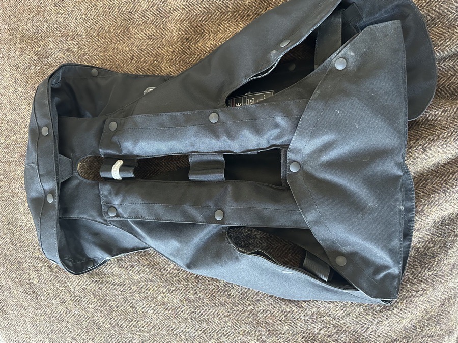 Hit Air Vest - size: Sv2 (2Xs-S)