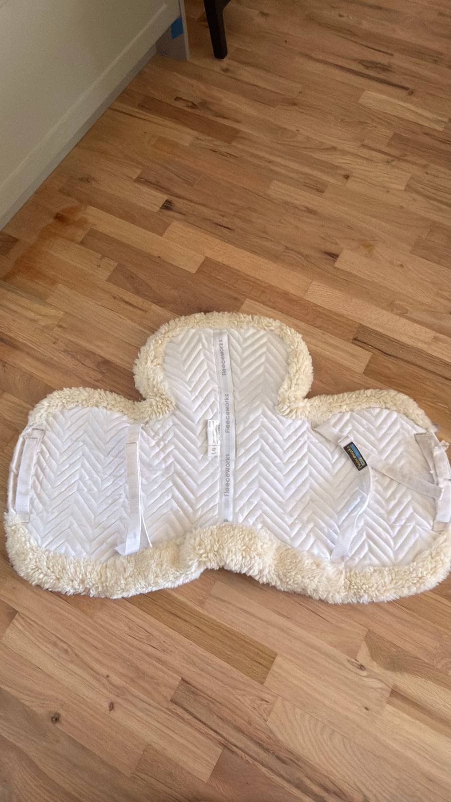 Fleeceworks Therawool Show Hunter Pad - L