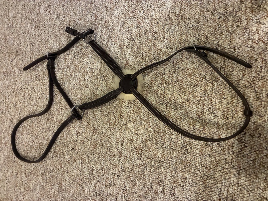 PESSOA figure 8 noseband