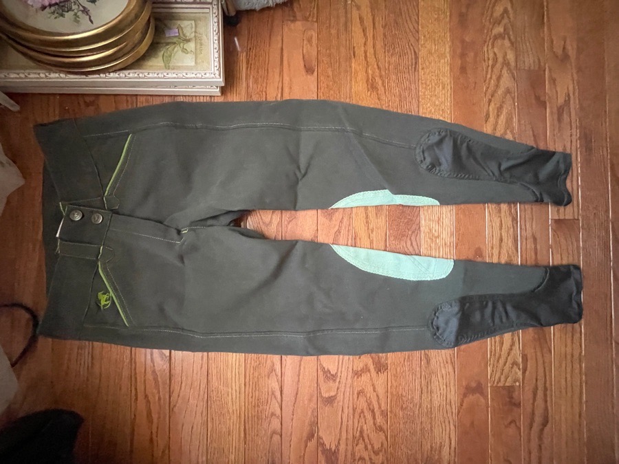 Size 24R Piper Knee Patch Breech