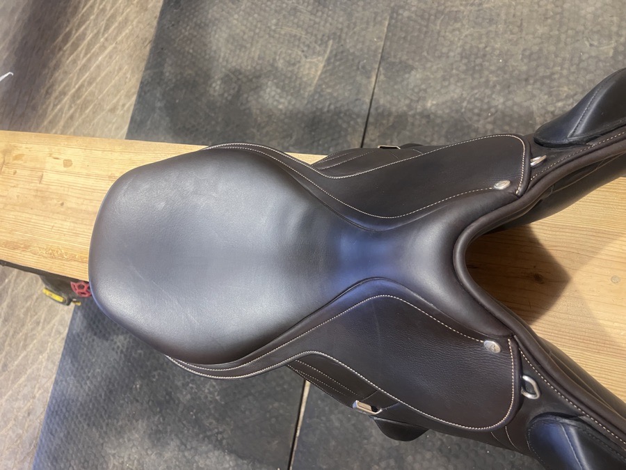 NEED GONE ASAP Bates Advanta Monoflap Jump | 17" | 2021