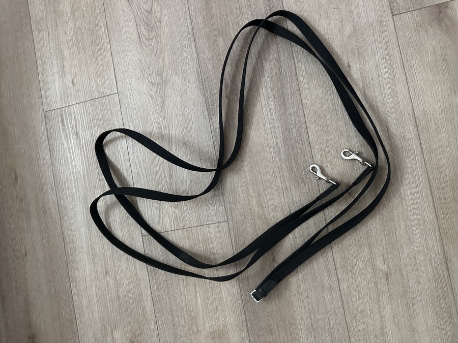 HORZE Draw Reins Horse