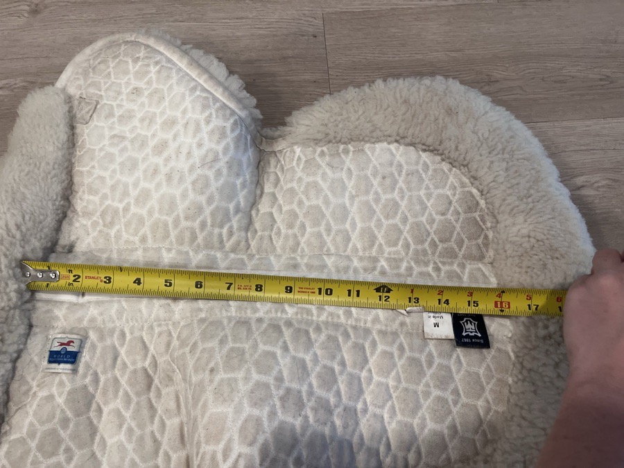 Small mattes half pad