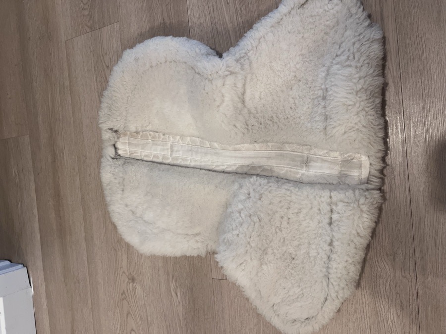 Small mattes half pad