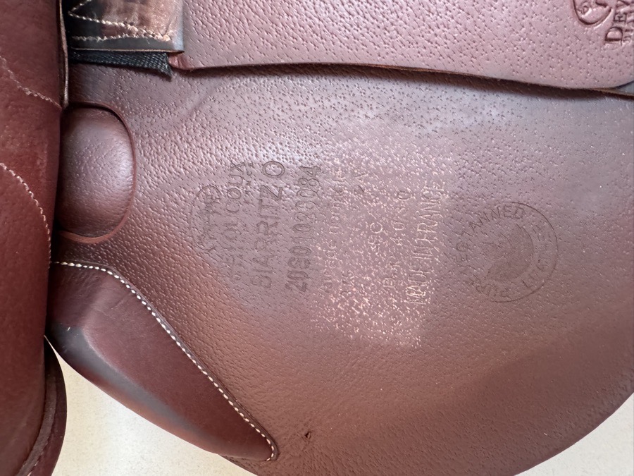 17.5” 2020 Devoucoux Biarritz O Saddle - 2A - Full Buffalo