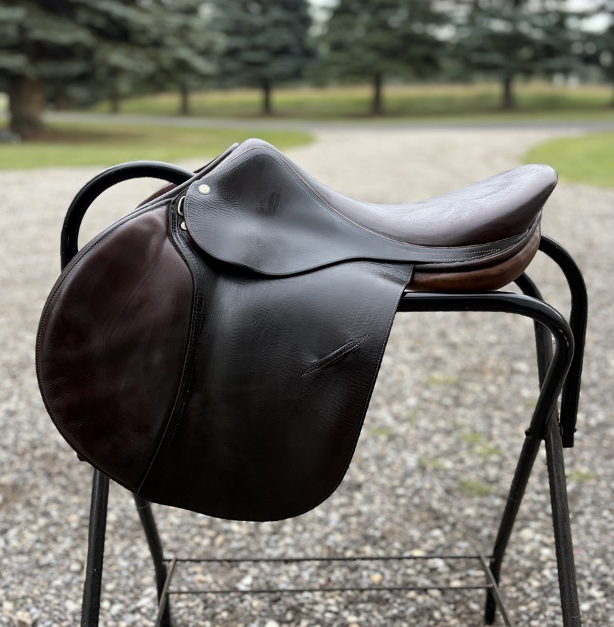 17” Luc Childeric Jump Saddle