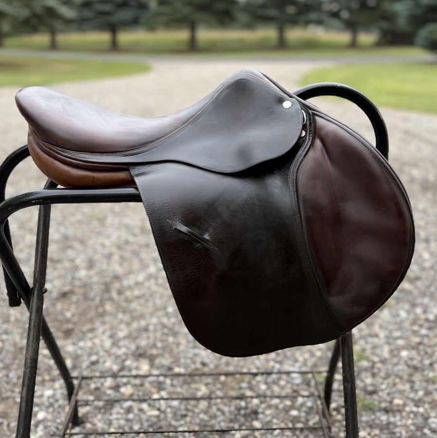 17” Luc Childeric Jump Saddle