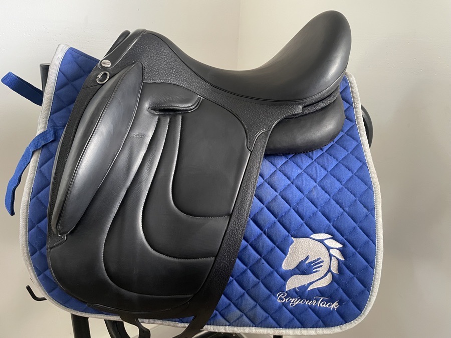 17.5” Devoucoux Makila Harmonie S - 2024 - 2A 