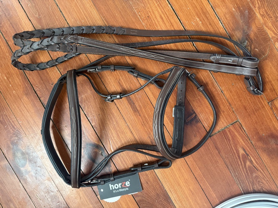Horze Harrison fancy stitch hunter bridle