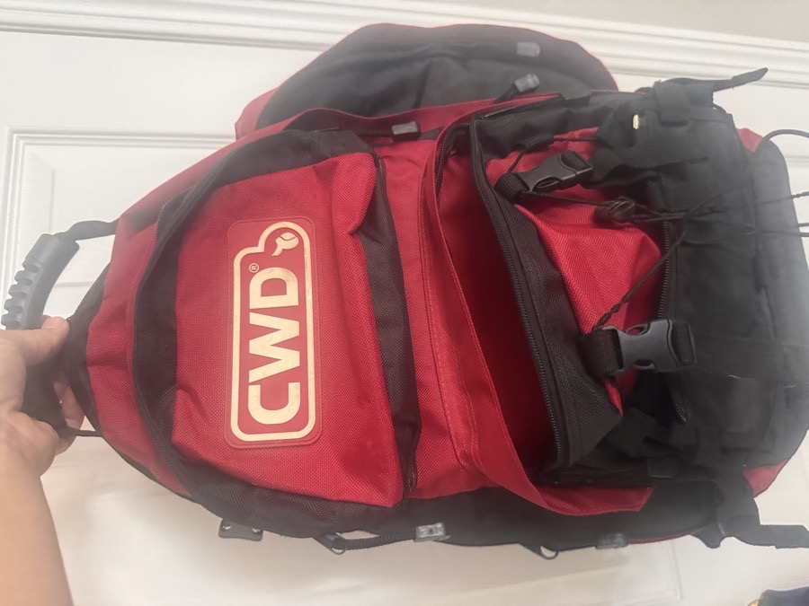 CWD grooms back pack 
