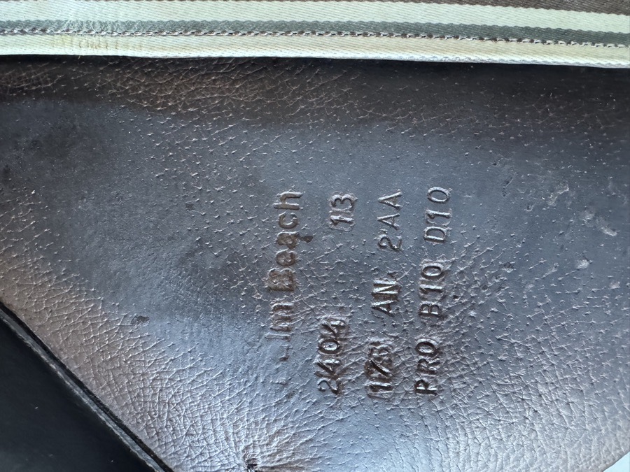 17.5” Voltaire Palm Beach PRO Saddle - 2AA Flaps - 2013 - Grained Buffalo